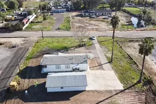 20810 Oleander Ave, Perris, CA 92570 - Photo 23