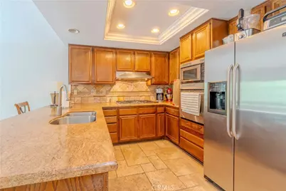 2667 Victoria Park, Riverside, CA 92506 - Photo 5