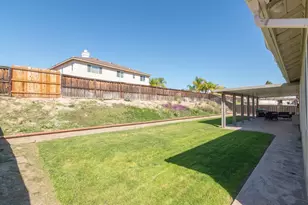 28696 Belmont Park Way, Moreno Valley, CA 92555 - Photo 27