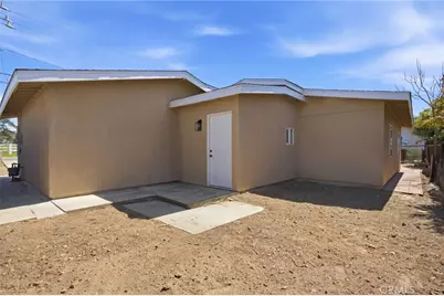 27031 Yale, Hemet, CA 92544 - Photo 29