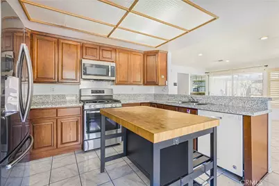 24321 Barley Road, Moreno Valley, CA 92557 - Photo 17