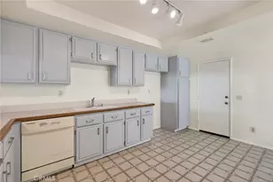 891 Connors Ct, Claremont, CA 91711 - Photo 17