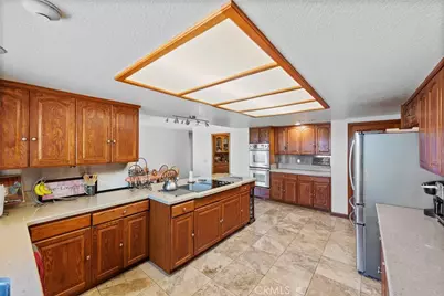 26100 Calle Corveta, Temecula, CA 92590 - Photo 57