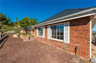 26100 Calle Corveta, Temecula, CA 92590 - Photo 17