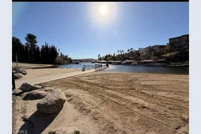 22851 Klamath Court, Canyon Lake, CA 92587 - Photo 21