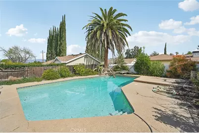 521 Bond, Redlands, CA 92373 - Photo 23