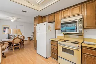 521 Bond, Redlands, CA 92373 - Photo 7