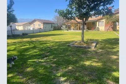 18173 McCauley, Fontana, CA 92335 - Photo 13