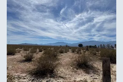 10248 Cavetto, Lucerne Valley, CA 92356 - Photo 11