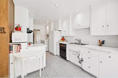 2924 Pecos, Riverside, CA 92506 - Photo 19