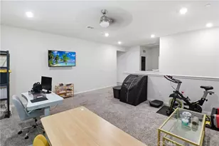 15587 Crusader Dr, Moreno Valley, CA 92551 - Photo 33