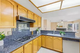 2000 Citrus Wood Ln, Riverside, CA 92503 - Photo 7