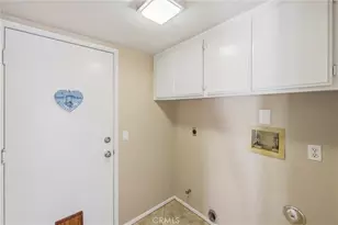 2000 Citrus Wood Ln, Riverside, CA 92503 - Photo 13