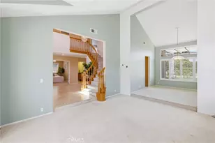 2000 Citrus Wood Ln, Riverside, CA 92503 - Photo 5