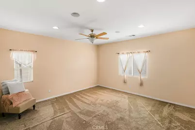 8466 Hoover Court, Oak Hills, CA 92344 - Photo 21