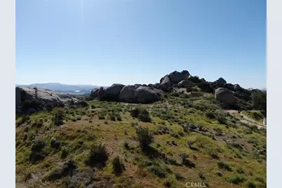 23698 Tapatia, Homeland, CA 92548 - Photo 17