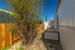 80 E Dawes, Perris, CA 92571 - Photo 31