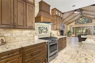 1036 Venus Way, Crestline, CA 92325 - Photo 9