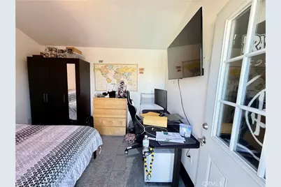 2172 Kellogg Avenue, Corona, CA 92879 - Photo 31