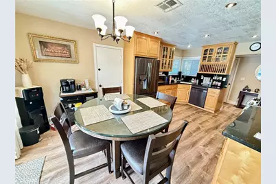 2172 Kellogg Avenue, Corona, CA 92879 - Photo 17