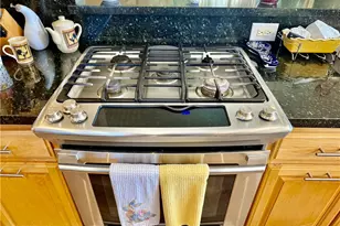 2172 Kellogg Ave, Corona, CA 92879 - Photo 15