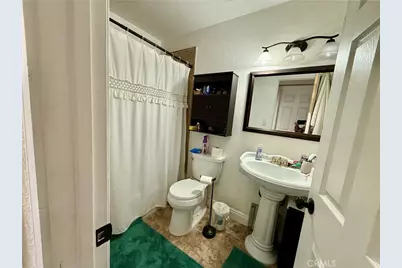 2172 Kellogg Avenue, Corona, CA 92879 - Photo 39