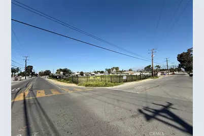 10621 Jurupa Rd, Jurupa Valley, CA 91752 - Photo 1