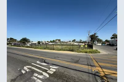 10621 Jurupa Rd, Jurupa Valley, CA 91752 - Photo 5