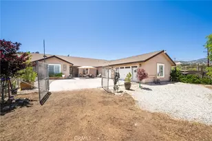7575 Rancho Rd, Pinon Hills, CA 92372 - Photo 3