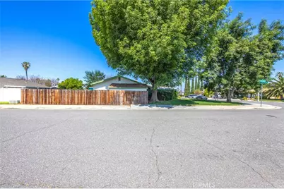 2828 Shalimar, Riverside, CA 92504 - Photo 33