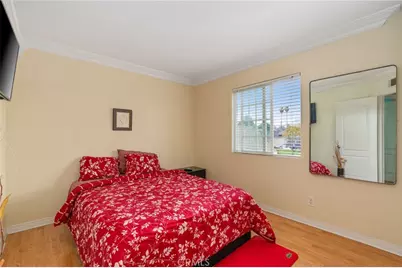 1949 Cottonwood, Colton, CA 92324 - Photo 19