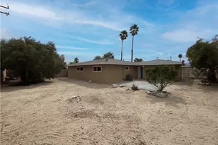386 W Sunview, Palm Springs, CA 92262 - Photo 5