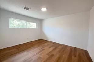 386 W Sunview, Palm Springs, CA 92262 - Photo 11