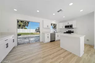 27551 Eastwind Dr, Corona, CA 92883 - Photo 3