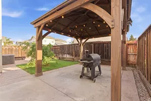 1574 Hearthsong Dr, Manteca, CA 95337 - Photo 25