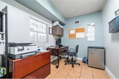 25014 5th Street, San Bernardino, CA 92410 - Photo 33