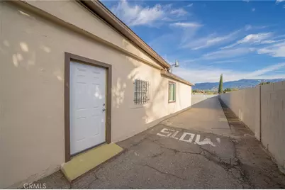 25014 5th Street, San Bernardino, CA 92410 - Photo 9