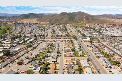 28057 Saint Marys, Menifee, CA 92586 - Photo 7