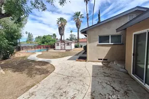 2327 Fairview, Riverside, CA 92506 - Photo 27