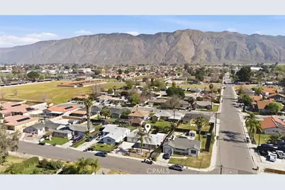 409 W Camellia Way, San Jacinto, CA 92538 - Photo 33