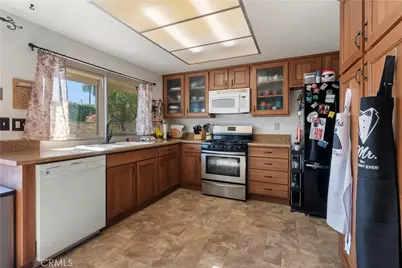 6624 Banyan Place, Riverside, CA 92506 - Photo 13