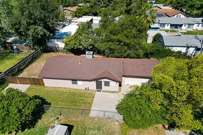 1911 N Summit, Pasadena, CA 91103 - Photo 29