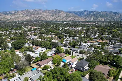 1911 N Summit, Pasadena, CA 91103 - Photo 27