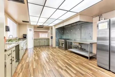 929 E Foothill Boulevard #155, Upland, CA 91786 - Photo 45