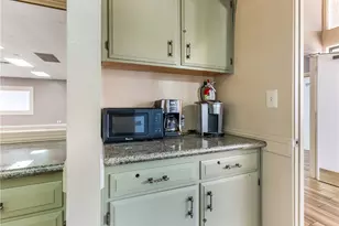 929 E Foothill Blvd, Upland, CA 91786 - Photo 47