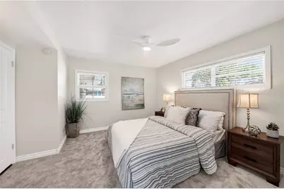 16381 Rhone, Huntington Beach, CA 92647 - Photo 23