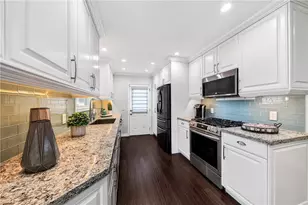 16381 Rhone, Huntington Beach, CA 92647 - Photo 15