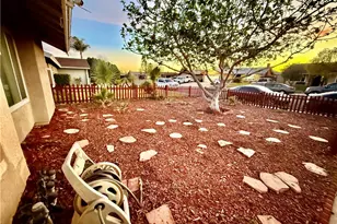 14210 Kingsway Ct, Moreno Valley, CA 92553 - Photo 7