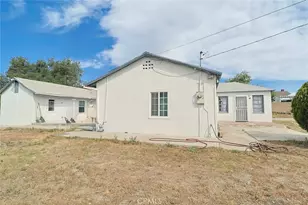 8005 Oleander, Fontana, CA 92336 - Photo 9