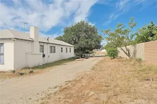 8005 Oleander, Fontana, CA 92336 - Photo 11